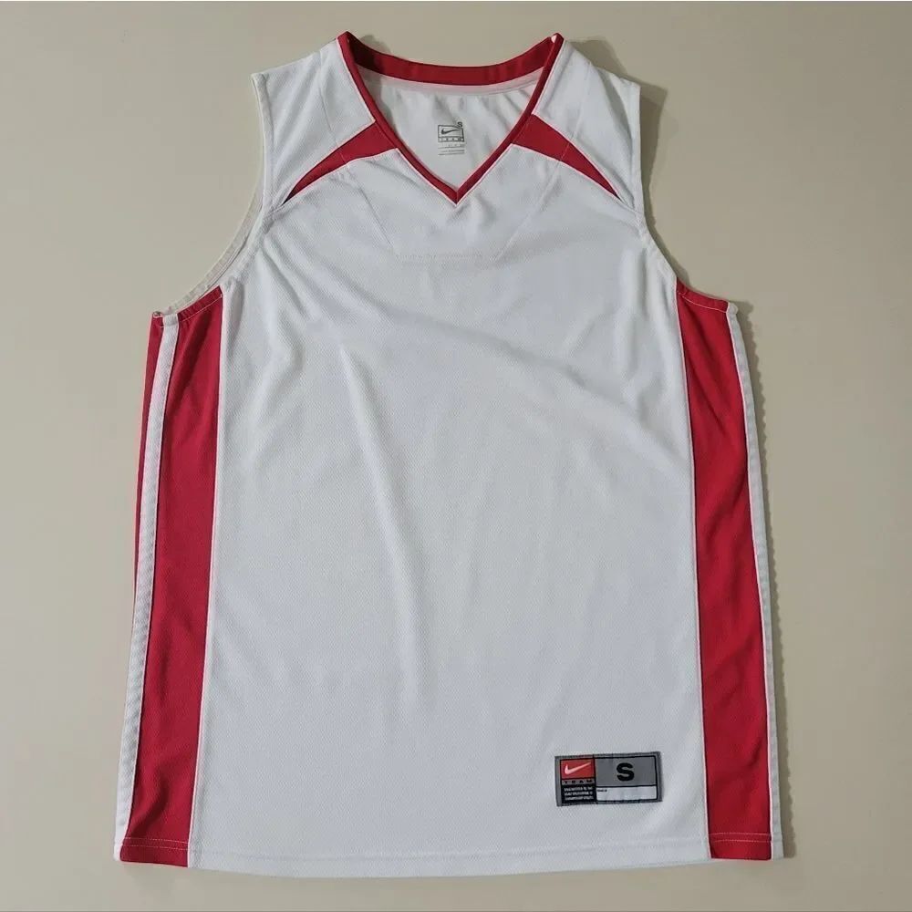 Nike Men's White V-neck Basketball Tank
